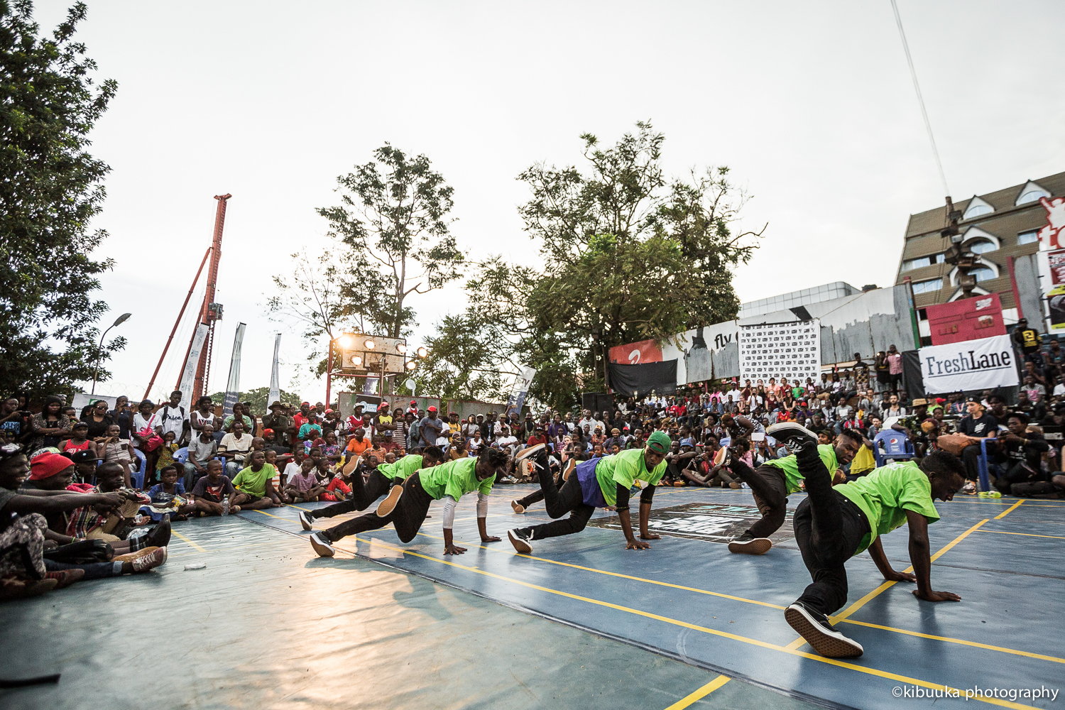 A-crew-from-Tanzania-amazing-performance-at-Breakfastjam-2016-finals-photo